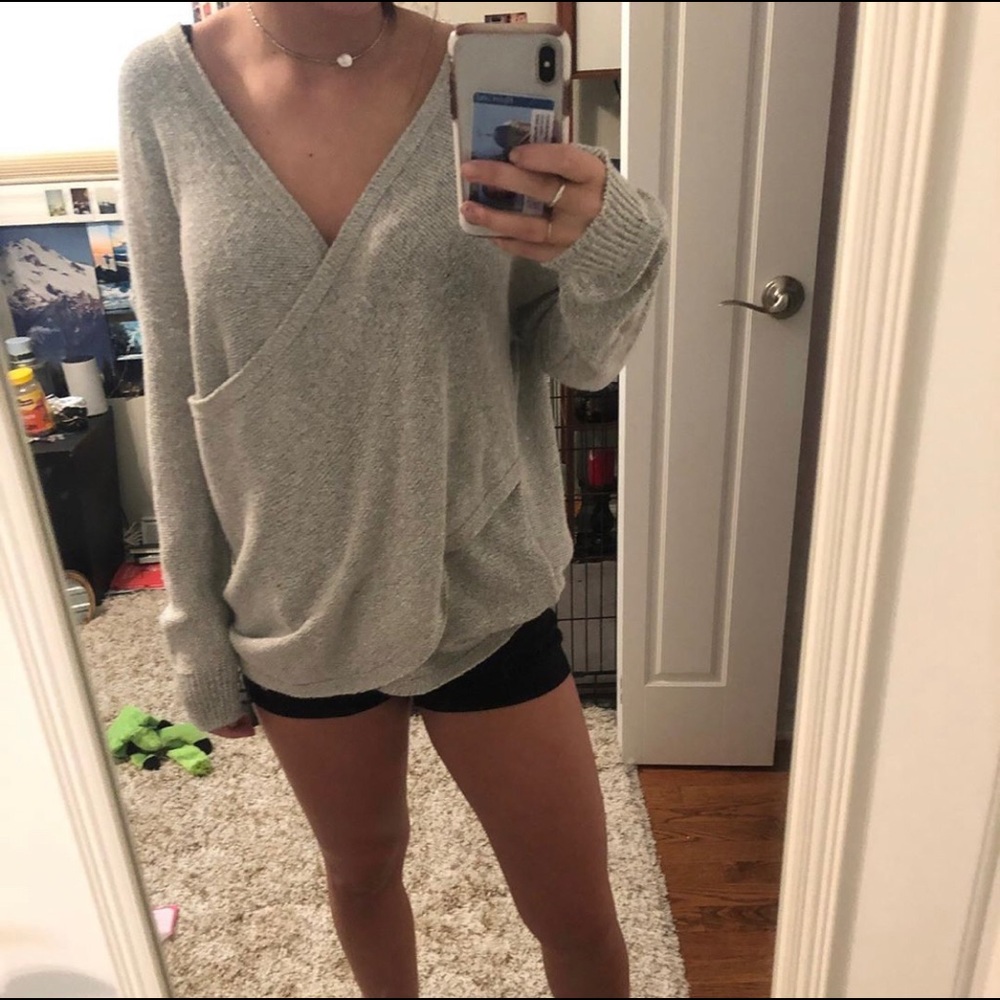 grey sweater